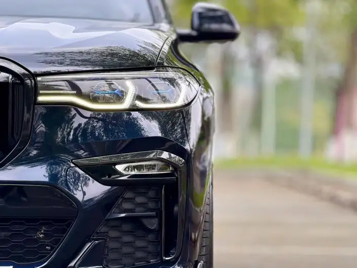 BMW X7 2021 Model xDrive40i Exclusive Model M Sports Set – фото 7