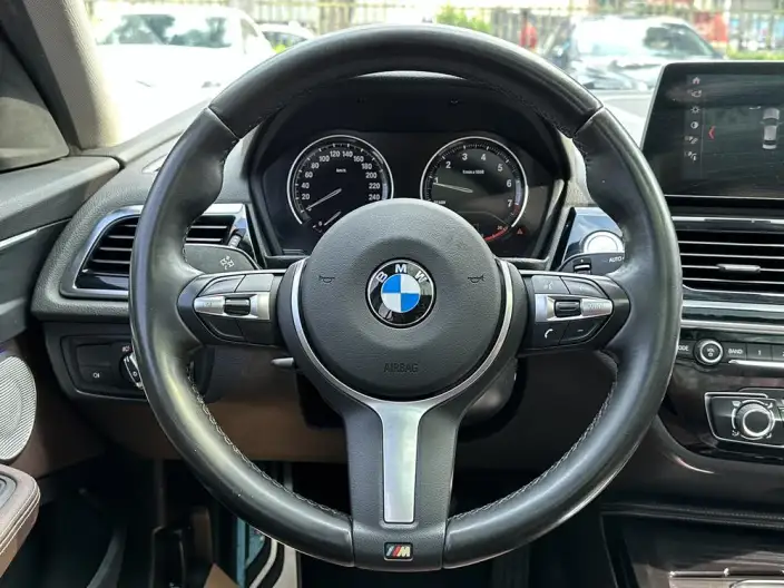 BMW 1 Series 2023 Model 125i M Sports Night Edition – фото 10