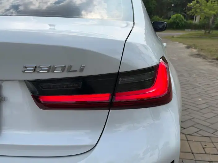 BMW 3 Series 2025 Model 330Li M Sports Night Set – фото 9
