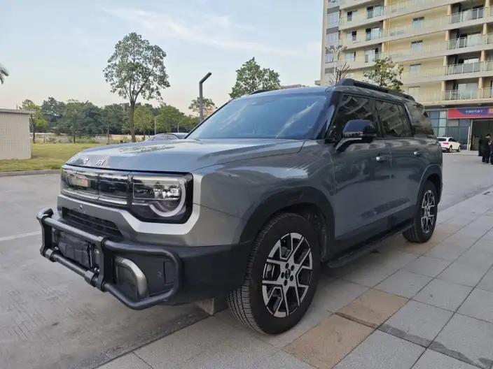 BAIC BJ30 2026 Model Traveler 1.5T DCT Advanced version – фото 1