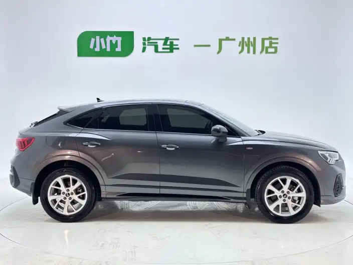 AUDI Q3 Sportback 2023 Model 35 TFSI Enterprising Model – фото 7