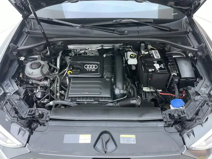 AUDI Q3 Sportback 2023 Model 35 TFSI Enterprising Model – фото 9