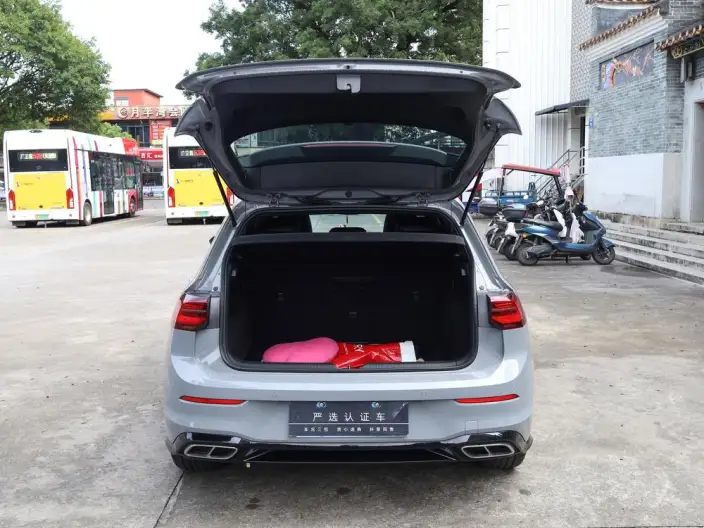 Volkswagen Golf 2023 Model Facelift 280TSI DSG R-Line Lite – фото 8