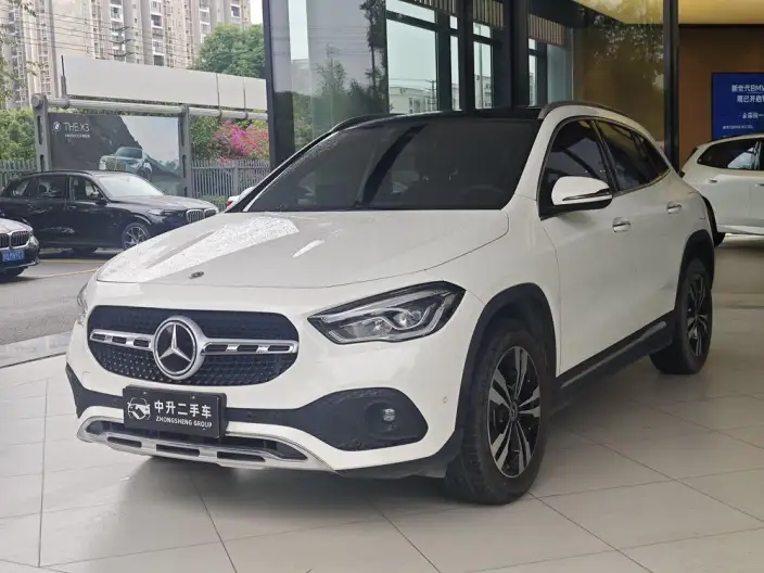 Mercedes-Benz GLA 2023 Model GLA 220 – фото 1