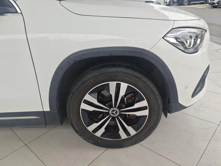 Mercedes-Benz GLA 2023 Model GLA 220 – фото 4