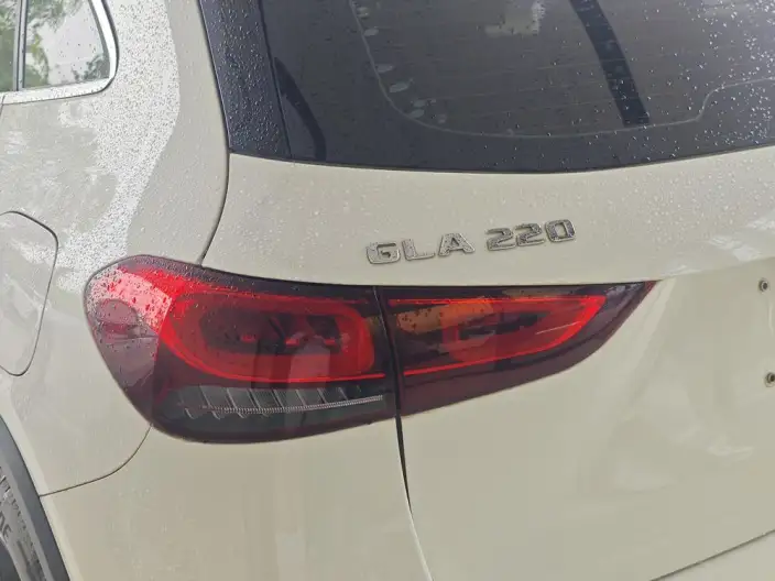 Mercedes-Benz GLA 2023 Model GLA 220 – фото 9