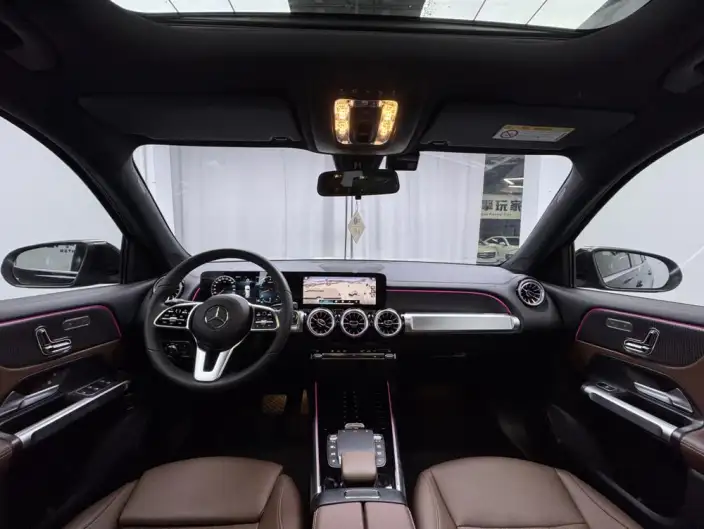 Mercedes-Benz GLB 2022 Model GLB 220 Fashion Model – фото 8