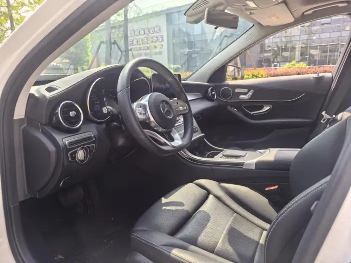 Mercedes-Benz C-Class 2020 Model C 260 L Sports Edition – фото 10