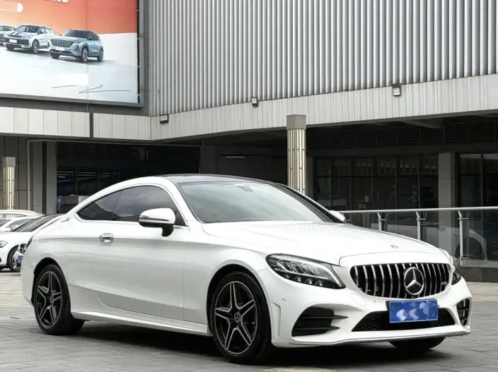 Mercedes-Benz C-Class Imported 2020 Model C 260 Coupe – фото 3