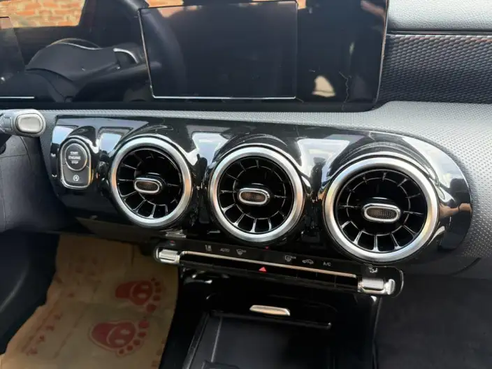 Mercedes-Benz A-class 2020 Model A 180 L Sports sedan – фото 4