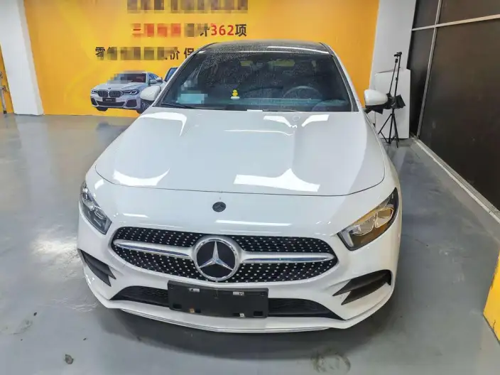 Mercedes-Benz A-class 2021 Model A 200 L Sports sedan Fashion Edition – фото 2