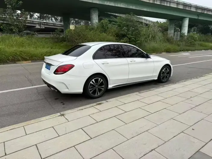 Mercedes-Benz C-Class 2020 Model C 260 Sports Edition – фото 4