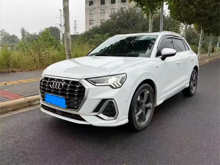 AUDI Q3 2022 Model 35 TFSI Enterprising Dynamic Model