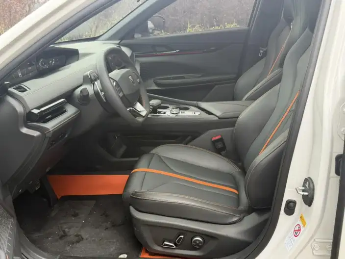 Changan UNI-V 2024 Model 1.5T Noble Model – фото 8