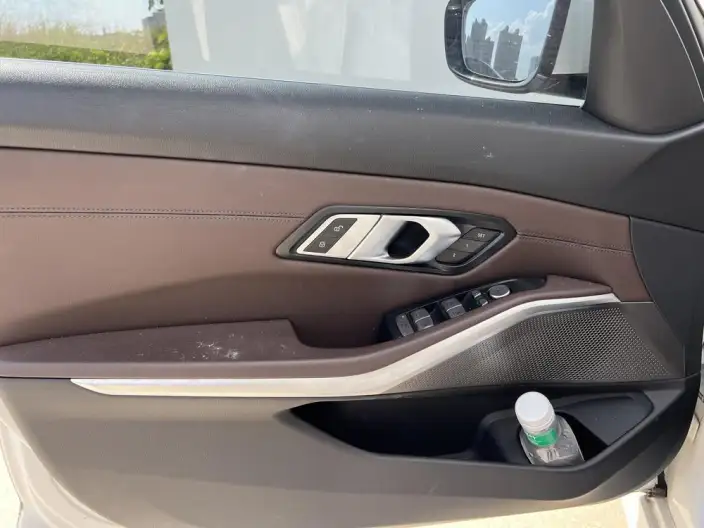 BMW 3 Series 2023 Model 320Li M Sports Set – фото 9