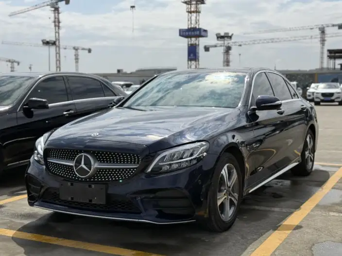 Mercedes-Benz C-Class 2020 Model C 260 L Sports Edition – фото 1