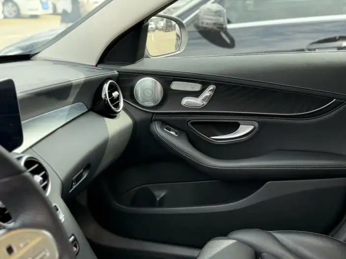 Mercedes-Benz C-Class 2020 Model C 260 L Sports Edition – фото 7