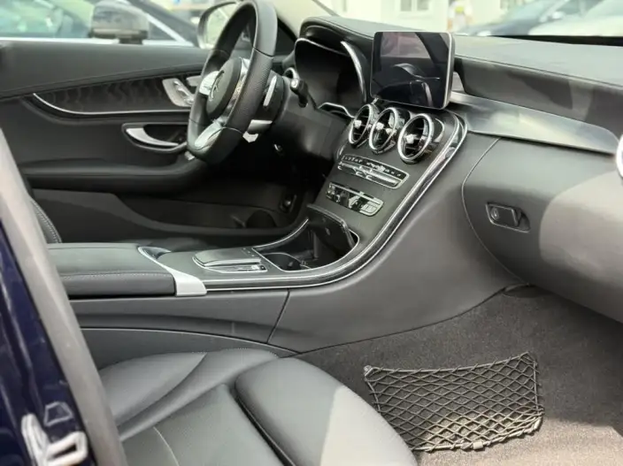 Mercedes-Benz C-Class 2020 Model C 260 L Sports Edition – фото 9