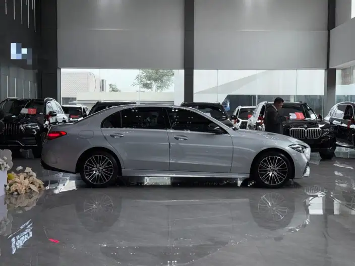 Mercedes-Benz C-Class 2022 Model C 260 L Sports Edition – фото 5