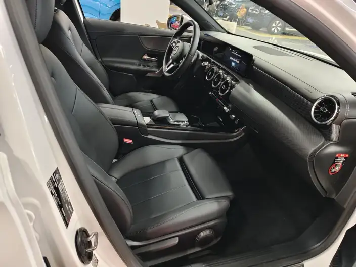 Mercedes-Benz A-class 2021 Model A 180 L Sports sedan – фото 5