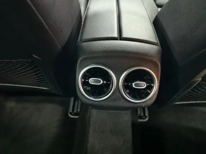 Mercedes-Benz A-class 2021 Model A 180 L Sports sedan – фото 6