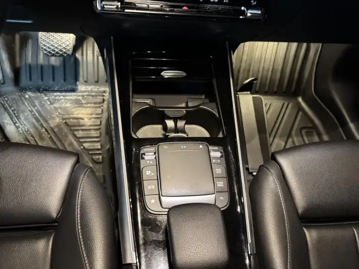 Mercedes-Benz GLB 2021 Model GLB 200 Fashion Model – фото 7