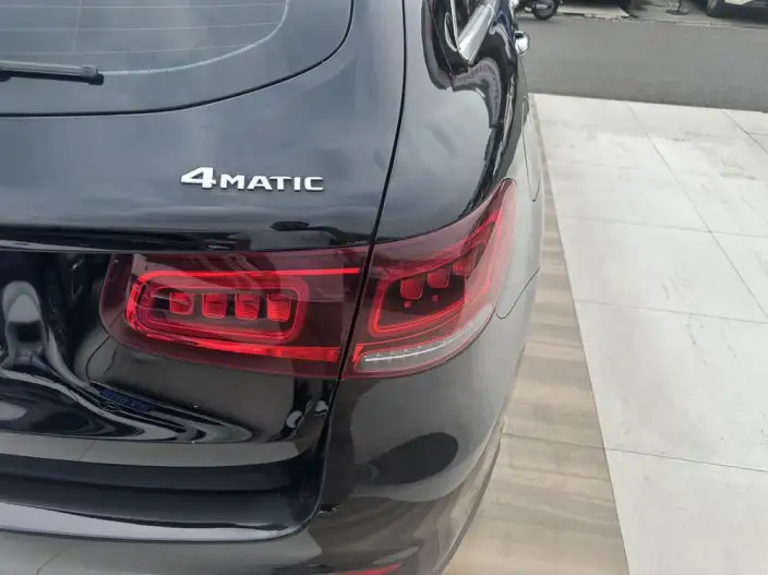 Mercedes-Benz GLC 2020 Model GLC 260 L 4MATIC Luxury Model – фото 7