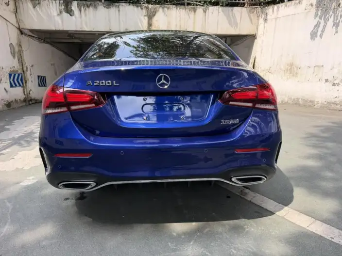 Mercedes-Benz A-class 2020 Model A 200 L Sports sedan – фото 5