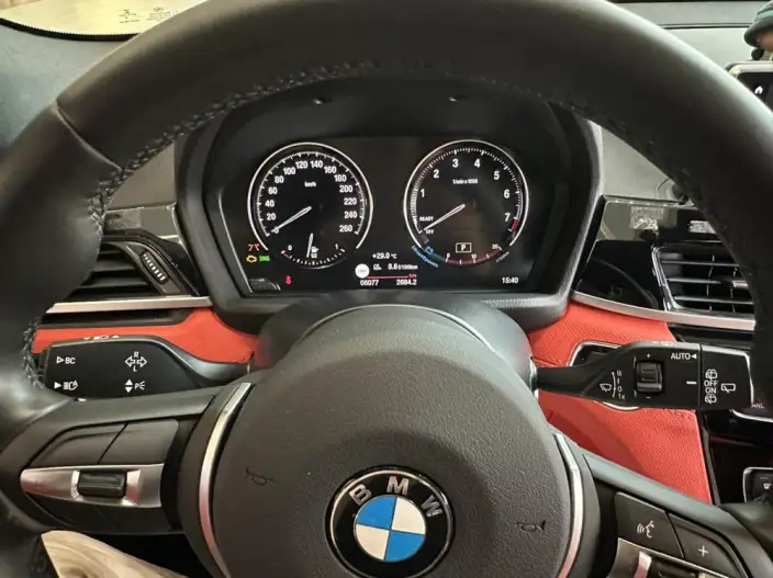 BMW X2 2020 Model sDrive25i Leading Model M Off-road Set – фото 8
