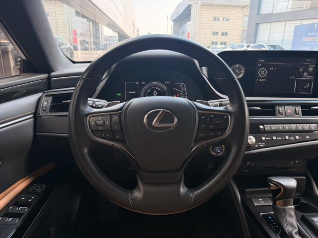 Lexus ES 2022 300h Excellence – фото 8