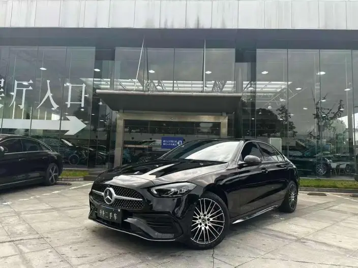 Mercedes-Benz C-Class 2023 Model C 260 L Sports Edition – фото 1