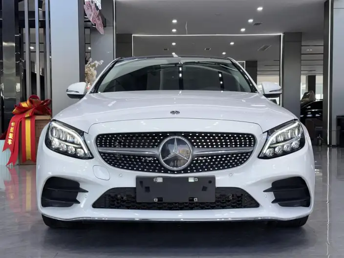 Mercedes-Benz C-Class 2021 Model C 260 L Sports Edition – фото 2