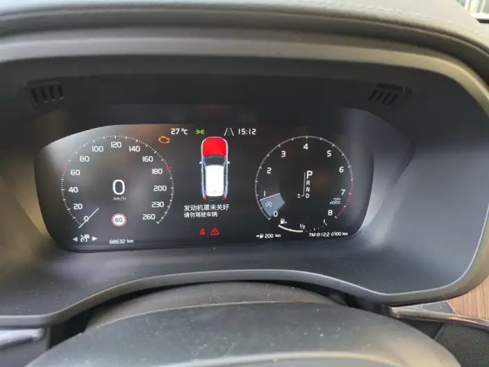 Volvo XC60 2021 Model T5 4WD Smart Range Deluxe Edition – фото 7