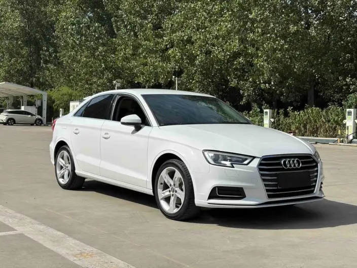 Audi A3 2020 Model Facelift Limousine 35 TFSI Enterprising Model China VI