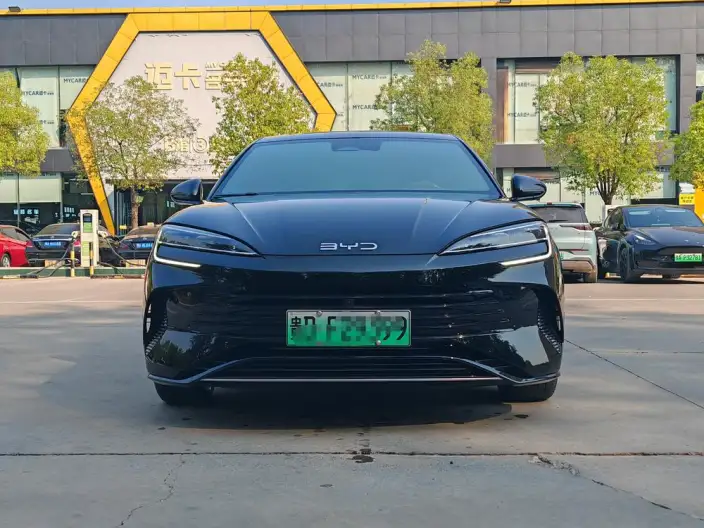 BYD Seal DM 2023 Model DM-i 1.5T 121KM Zunrong Model