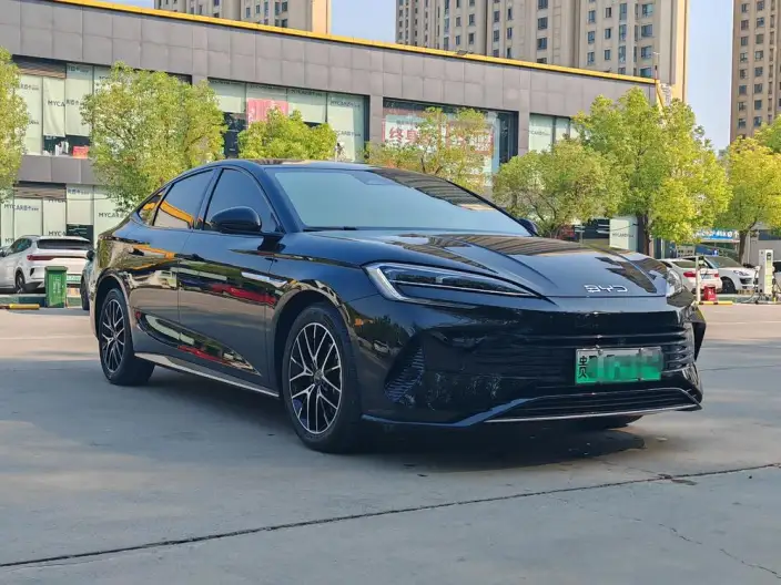 BYD Seal DM 2023 Model DM-i 1.5T 121KM Zunrong Model