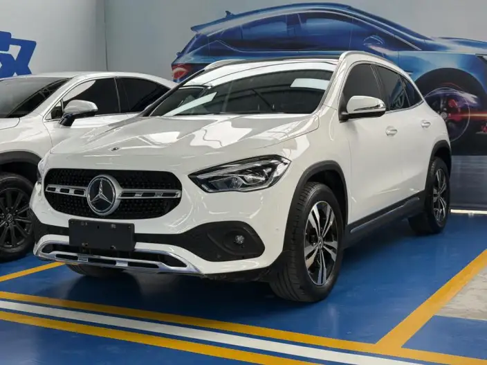 Mercedes-Benz GLA 2022 Model Facelift II GLA 200 – фото 1