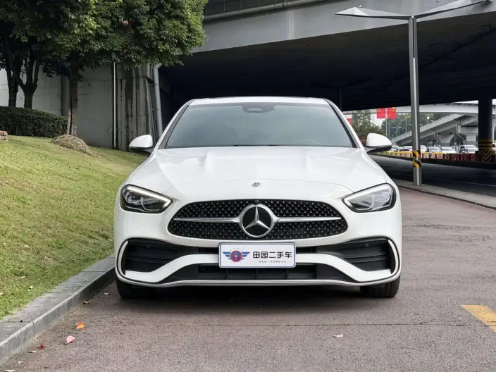 Mercedes-Benz C-Class 2024 Model C 200 L Sports Edition – фото 2