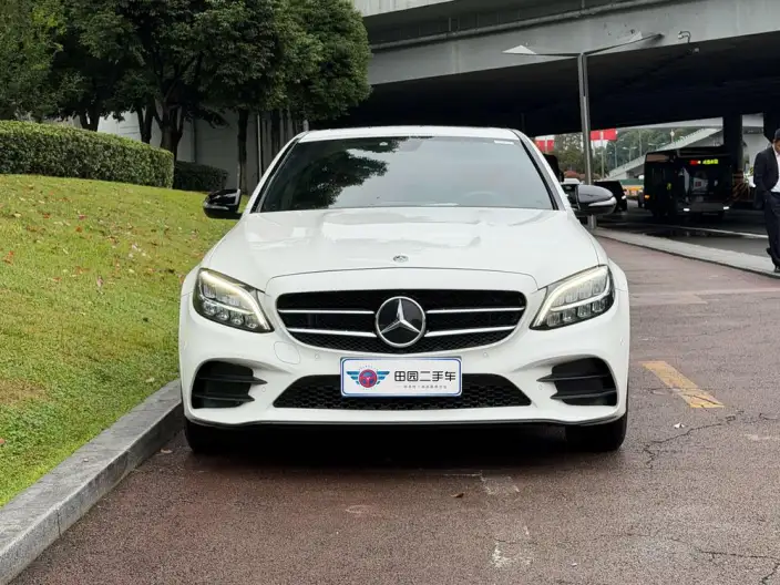 Mercedes-Benz C-Class 2020 Model C 260 Sports Edition – фото 2