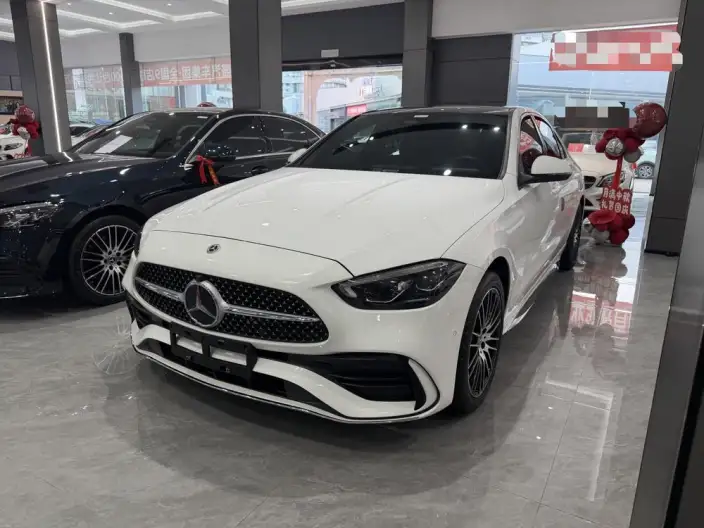 Mercedes-Benz C-Class 2024 Model C 260 L Sports Edition – фото 1