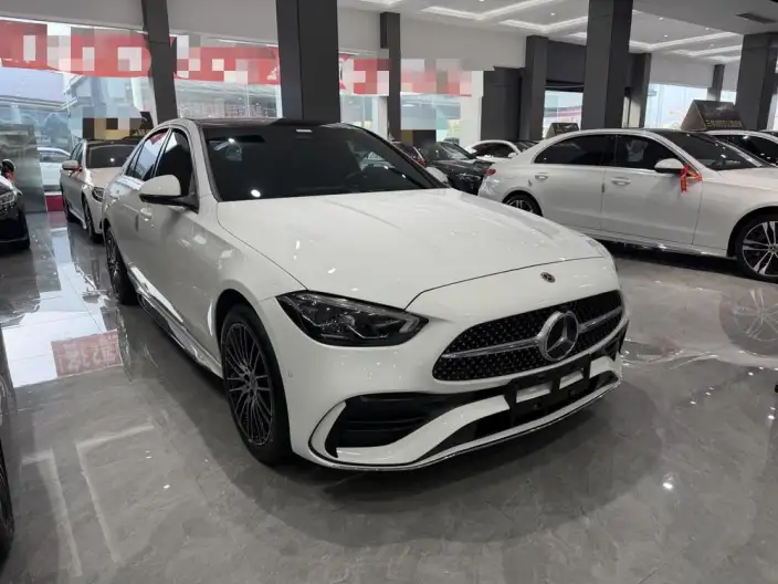 Mercedes-Benz C-Class 2024 Model C 260 L Sports Edition – фото 3