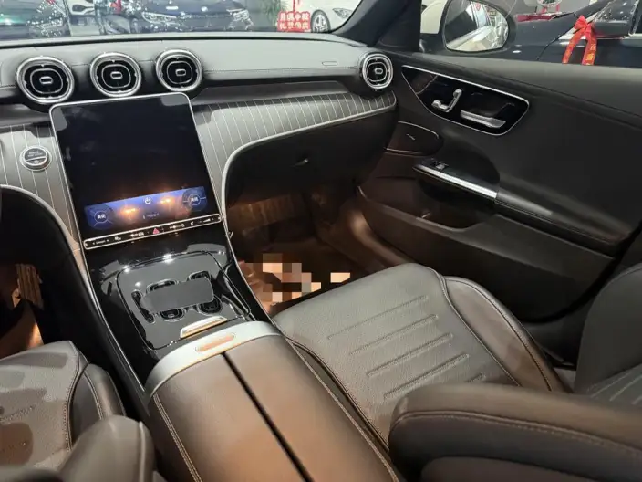 Mercedes-Benz C-Class 2024 Model C 260 L Sports Edition – фото 6