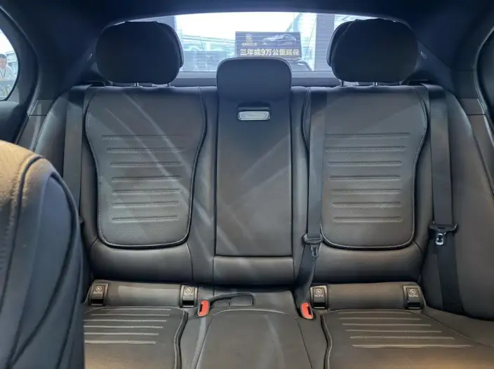 Mercedes-Benz C-Class 2024 Model C 260 L Sports Edition – фото 9