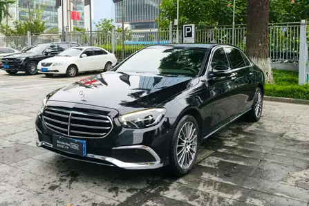 Mercedes-Benz E-Class 2022 Model E 260 L sedan – фото 1
