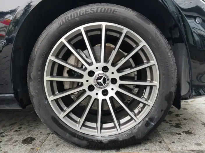 Mercedes-Benz E-Class 2022 Model E 260 L sedan – фото 8