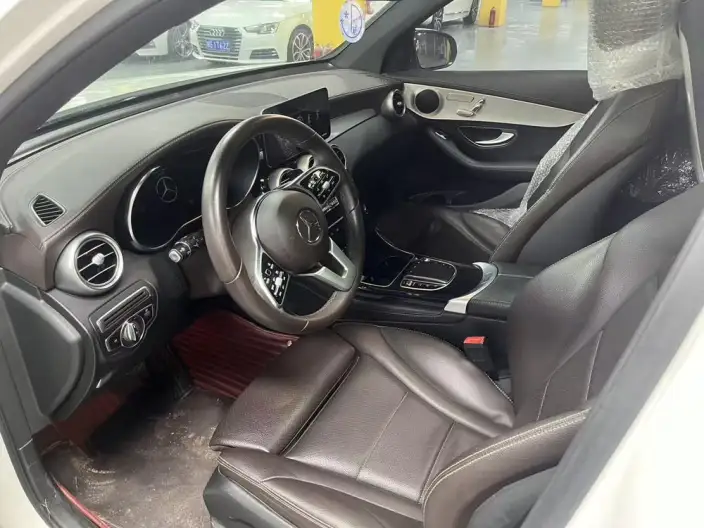 Mercedes-Benz GLC 2021 Model GLC 260 L 4MATIC Dynamic Model – фото 9