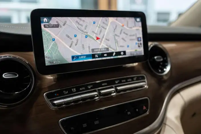 Mercedes-Benz V-Class 2022 Model V 260 Premium Edition – фото 7