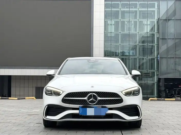 Mercedes-Benz C-Class 2024 Model C 260 L Sports Edition – фото 2