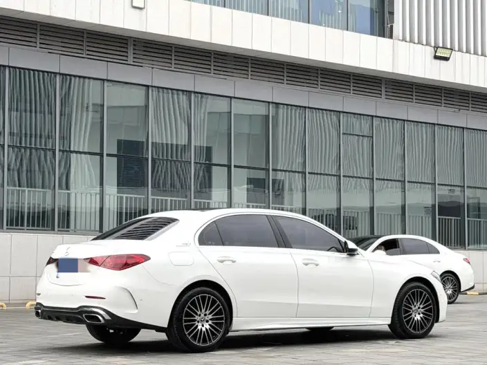 Mercedes-Benz C-Class 2024 Model C 260 L Sports Edition – фото 6