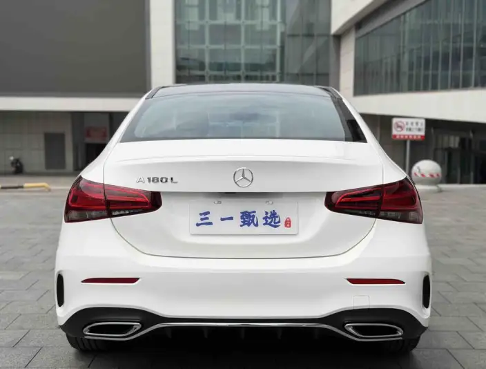 Mercedes-Benz A-class 2020 Model Facelift A 180 L Sports sedan – фото 5